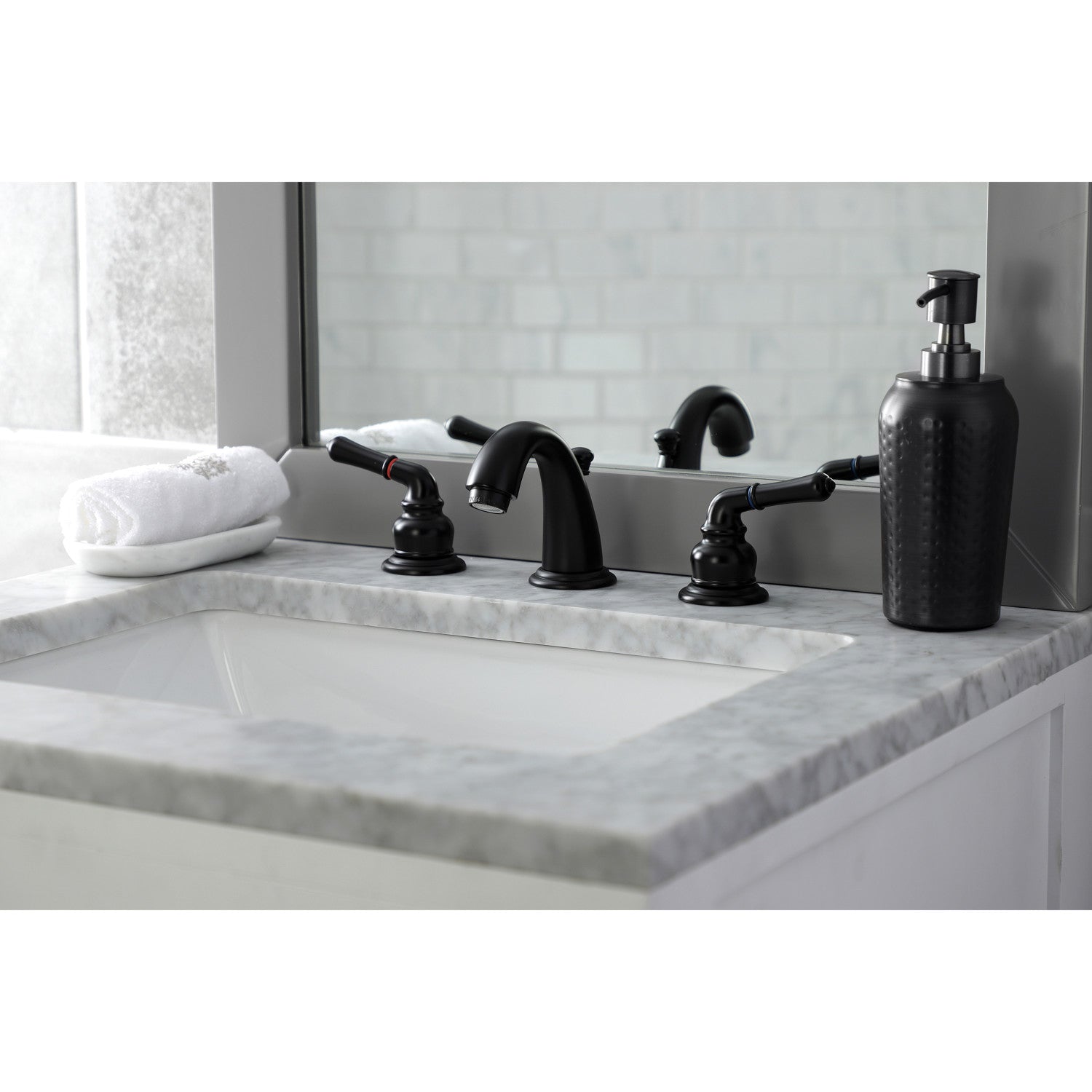 Kingston Tulare KB910 - Magellan Two-Handle 3-Hole Deck Mount Widespread Bathroom Faucet with Pop-Up Drain, Matte Black — thumbnail 3